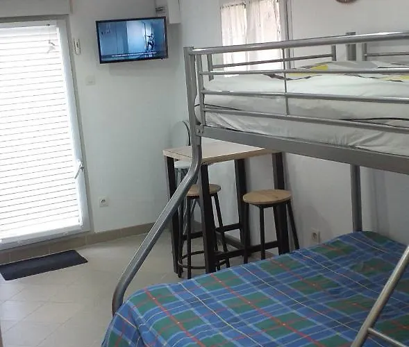 Mezzanine 5 Personnes La Roche (Orne)