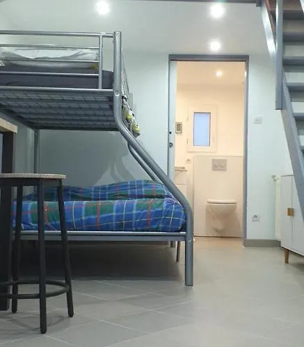 Mezzanine 5 Personnes Quarto em Acomodações Particulares La Roche (Orne)